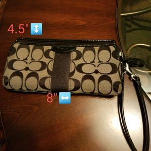 Coach Wallet/ wristlet